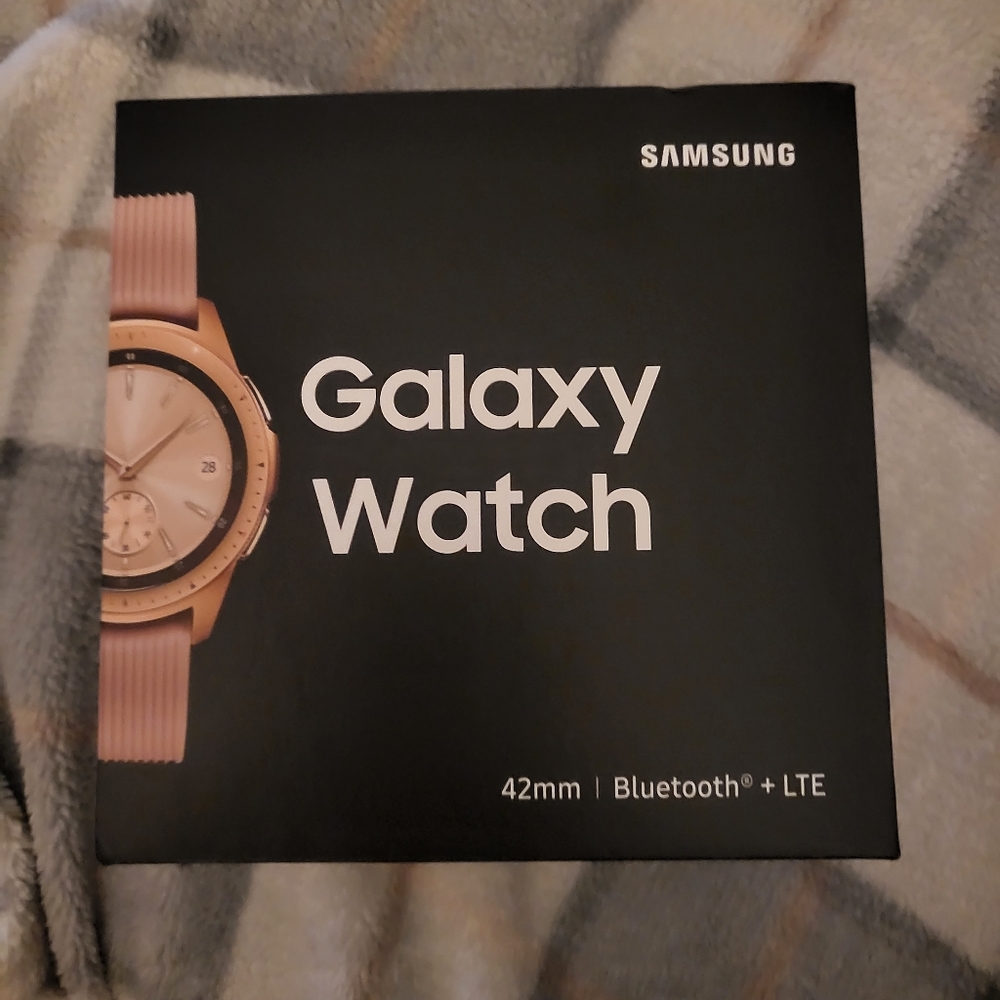 Samsung Galaxy Watch Rose Gold with Pink Band (42mm)